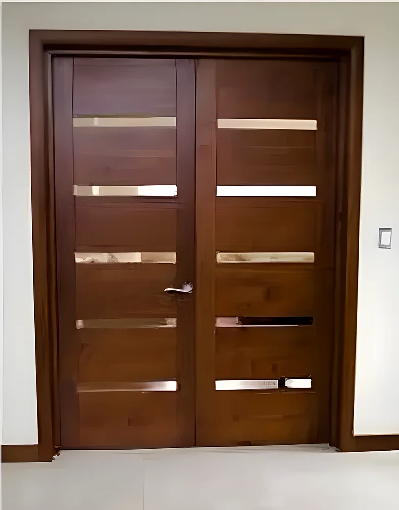 Puerta blindada modelo Viena, doble hoja con ventanillas verticales